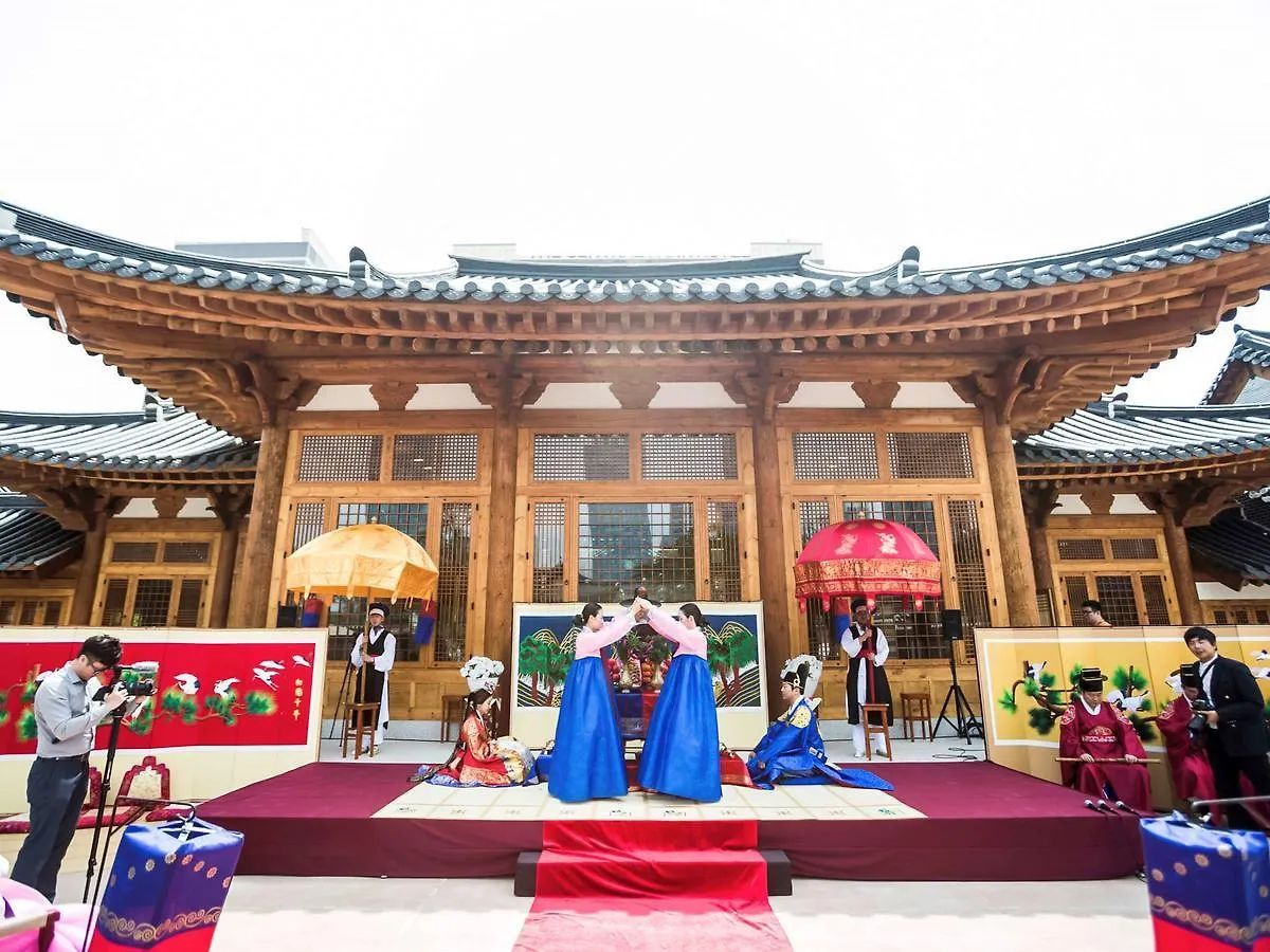 Gyeongwonjae Ambassador Incheon Associated With Accor Hotel